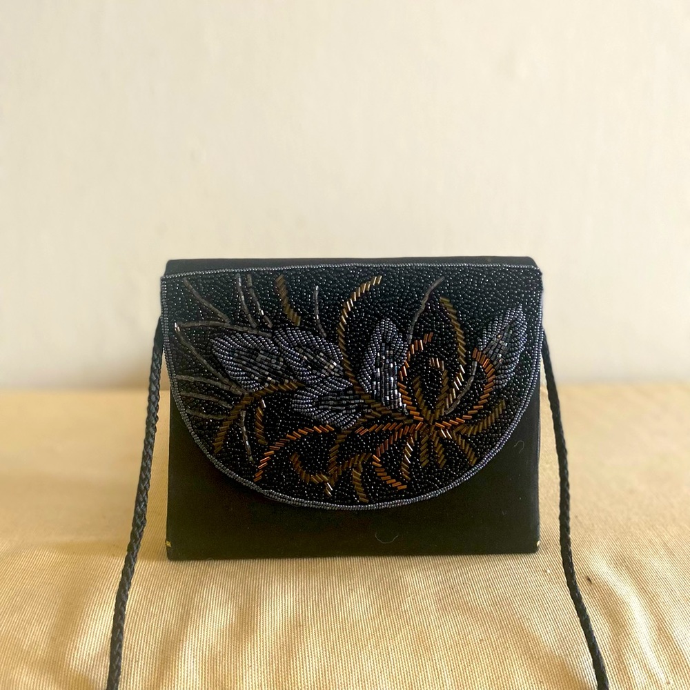 Beautiful beaded *vintage* crossbody evening bag
